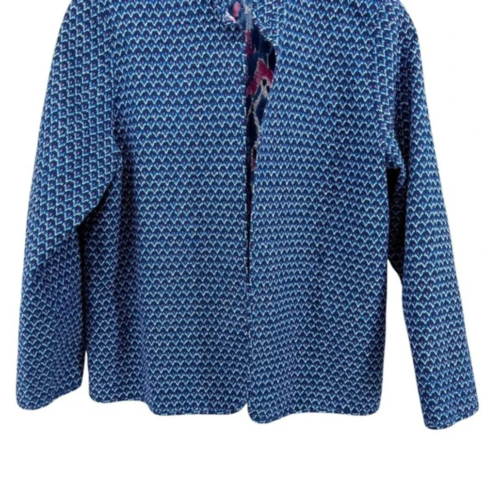 Artisan Quilted Womens M/L Pre-Owned Reversible Jacket Ikat Print‎ Collarless